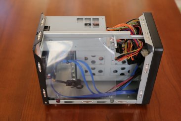 U-NAS NSC-201 Server Chassis with Power Supply