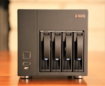 U-NAS NS-402 Server