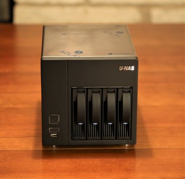 U-NAS NS-402 Server